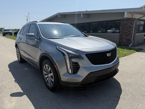 Certified 2023 Cadillac XT4 Sport w/ Cold Weather Package image 7