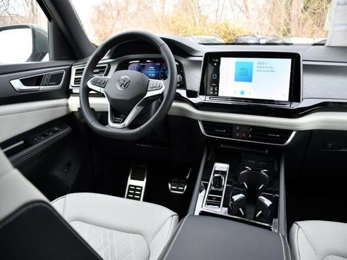 New 2026 Volkswagen Atlas Cross Sport SEL Premium R-Line image 20