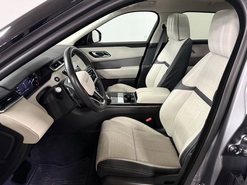 Used 2023 Land Rover Range Rover Velar HST image 9