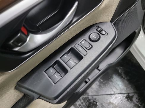 Used 2021 Honda CR-V EX image 14