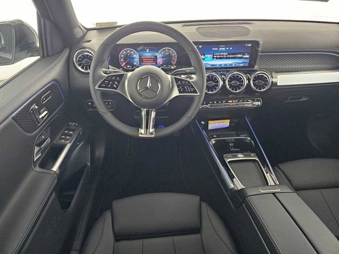 New 2026 Mercedes-Benz GLB 250 image 18