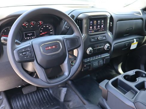 New 2026 GMC Sierra 2500 Pro AWD/4WD image 9