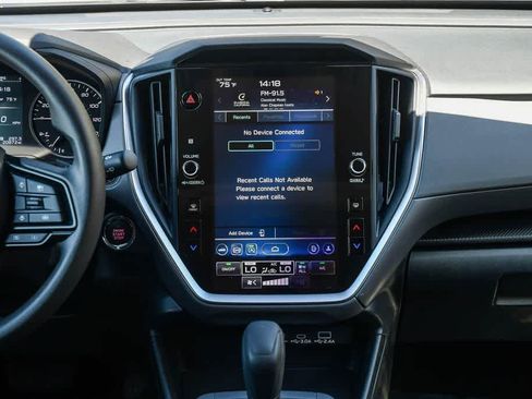 Used 2024 Subaru Crosstrek 2.0i Premium image 13