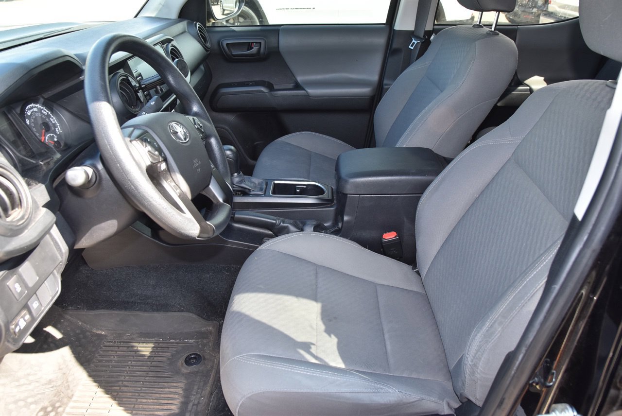 Used 2023 Toyota Tacoma SR AWD/4WD image 10