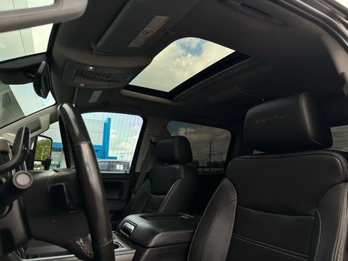 Used 2018 GMC Sierra 3500 Denali w/ Duramax Plus Package image 14