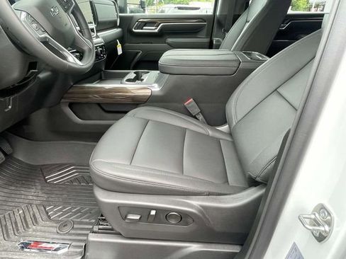 New 2026 Chevrolet Silverado 2500 LT w/ Trail Boss Package AWD/4WD image 12