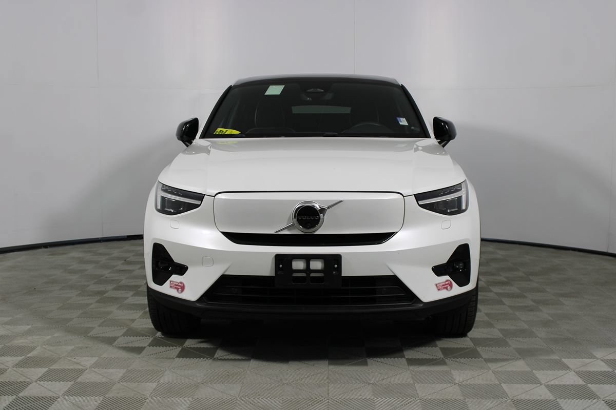 Used 2023 Volvo C40 P8 Recharge Ultimate w/ Protection Package Premier AWD/4WD image 2