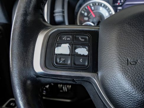 Used 2019 RAM 2500 Laramie image 17