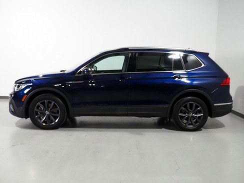 Used 2023 Volkswagen Tiguan SE FWD image 8