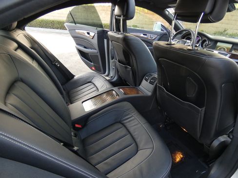 Used 2014 Mercedes-Benz CLS 550 image 23