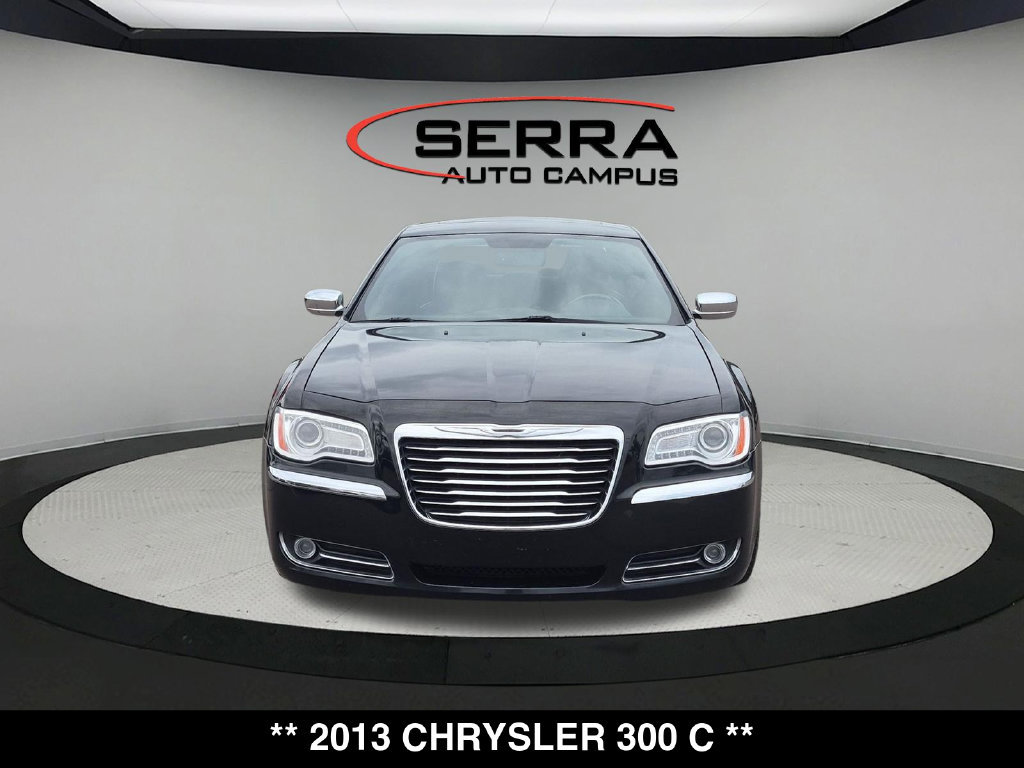 Used 2013 Chrysler 300 C RWD image 8
