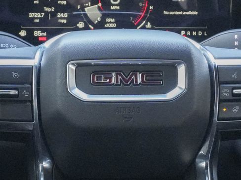 Used 2026 GMC Terrain Elevation w/ Elevation Premium Package image 16