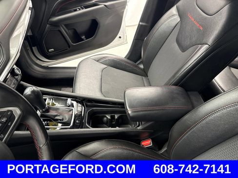 Used 2022 Jeep Compass Trailhawk w/ Sun and Sound Group AWD/4WD image 20
