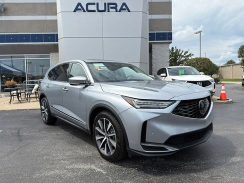 Certified 2026 Acura MDX w/ Technology Package FWD image 1