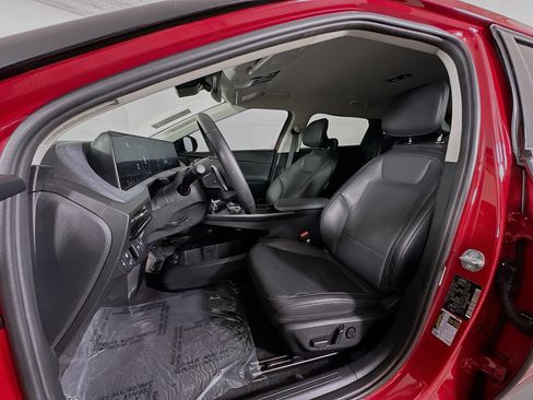 Used 2023 Kia EV6 Wind image 12