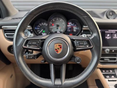 Certified 2022 Porsche Macan S AWD/4WD image 20