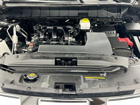 Used 2025 Nissan Pathfinder Rock Creek AWD/4WD image 27