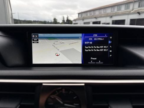 Used 2019 Lexus IS 350 AWD image 23