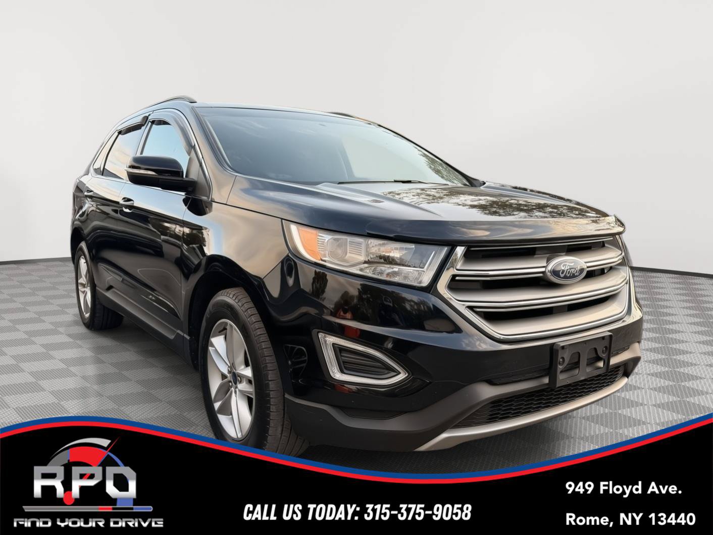 Used 2017 Ford Edge SEL w/ Class II Trailer Tow Package AWD/4WD image 4