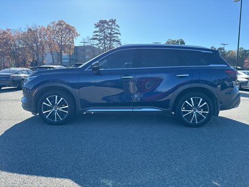 Used 2023 INFINITI QX60 Sensory w/ Cargo Package image 5