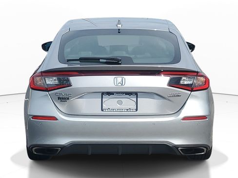 Used 2022 Honda Civic Sport Touring image 5