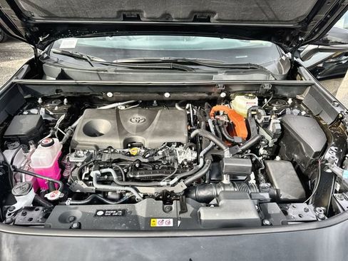 New 2025 Toyota RAV4 XLE image 35