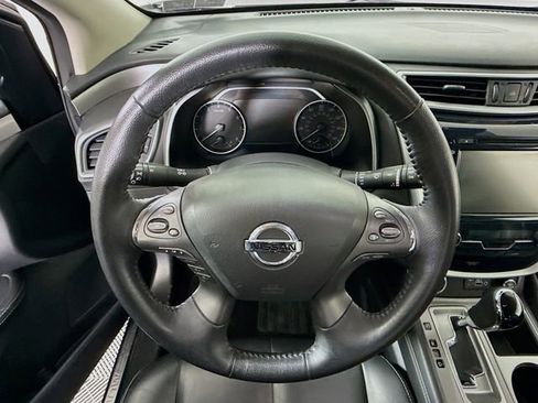 Certified 2022 Nissan Murano SV image 13