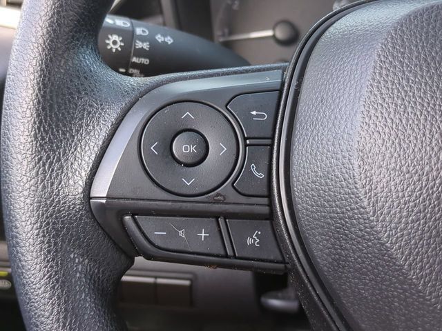 Used 2024 Toyota Corolla LE FWD image 21