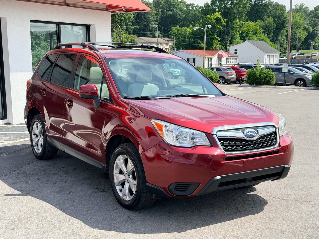 Used 2016 Subaru Forester 2.5i Premium w/ All-Weather Package AWD/4WD image 8