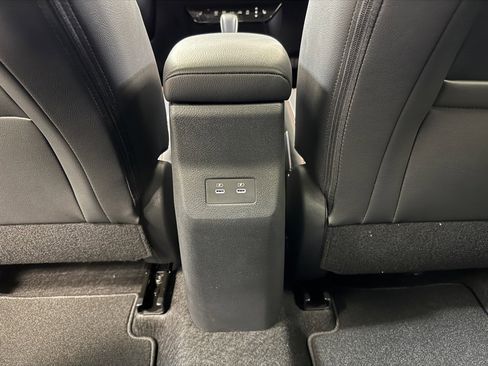 New 2026 Nissan Kicks SR image 17