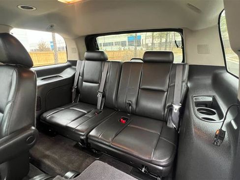 Used 2013 GMC Yukon Denali AWD/4WD image 35