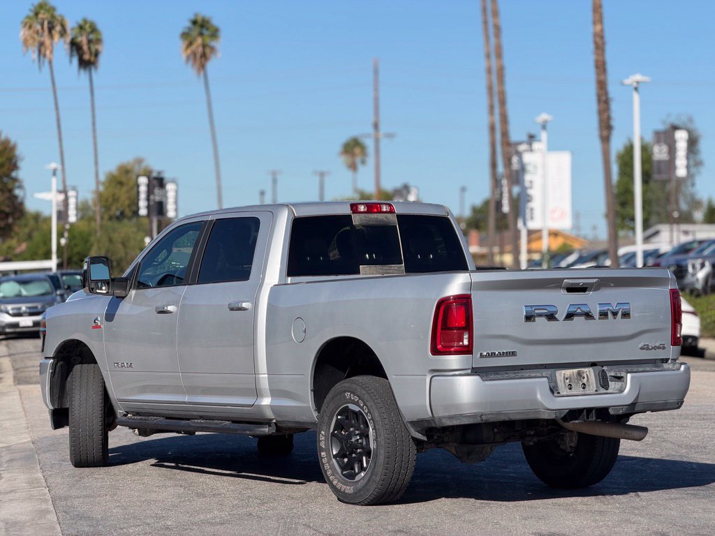 Used 2026 RAM 2500 Laramie AWD/4WD image 3