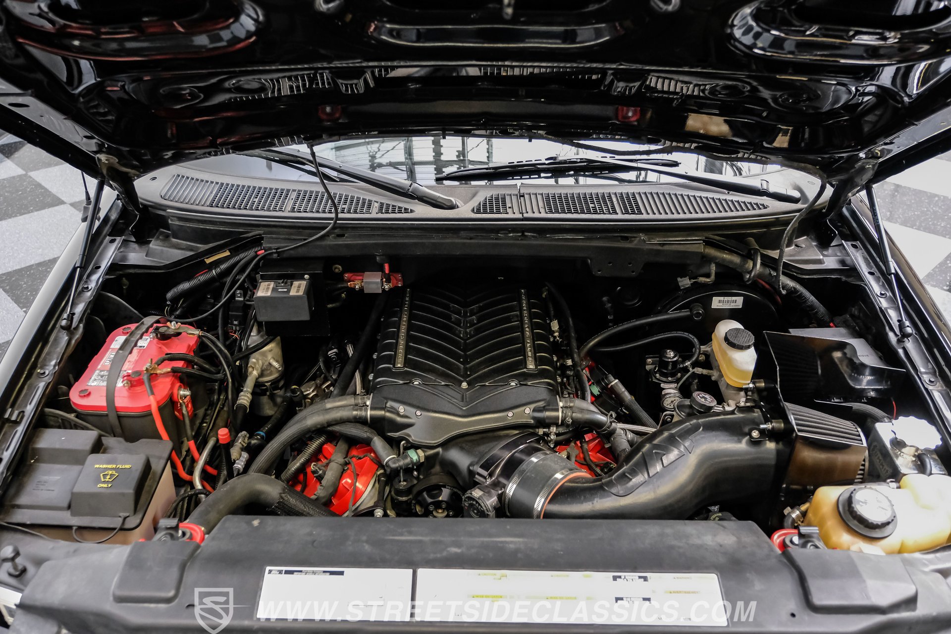 Used 1998 Ford F150 2WD Regular Cab image 3