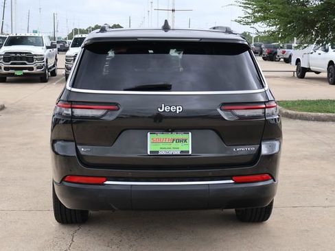 Used 2022 Jeep Grand Cherokee L Limited RWD image 5