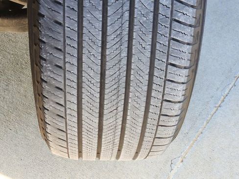 Certified 2024 Chevrolet Tahoe LT image 12