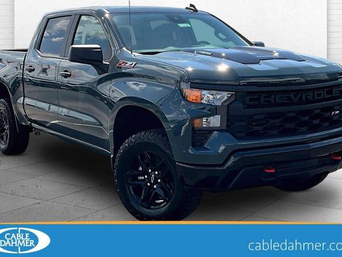 New 2026 Chevrolet Silverado 1500 Custom Trail Boss AWD/4WD image 1