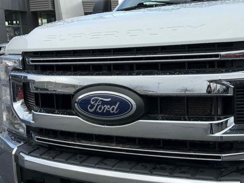 Certified 2022 Ford F250 XL w/ STX Appearance Package image 13