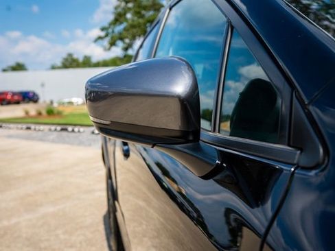 Certified 2024 Subaru Crosstrek 2.5i Limited w/ Crosstrek Mirror Package image 23