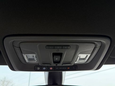 Used 2020 Chevrolet Silverado 1500 RST w/ All-Star Edition image 27