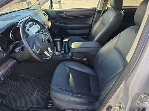 Used 2016 Subaru Outback 2.5i Limited image 8