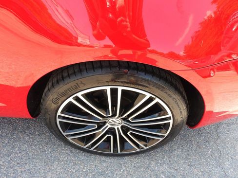 Used 2014 Volkswagen Eos FWD image 21