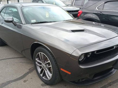 Used 2019 Dodge Challenger SXT AWD/4WD image 1