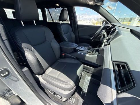 Used 2025 Lexus TX 350 FWD image 26