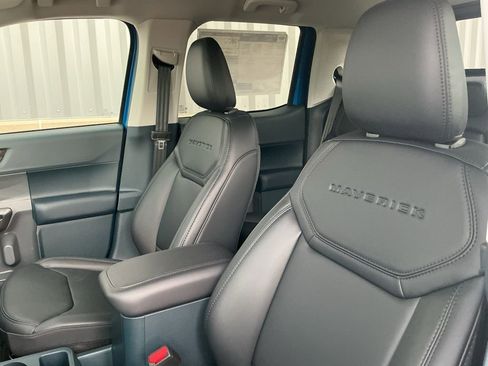 New 2026 Ford Maverick Lariat image 9