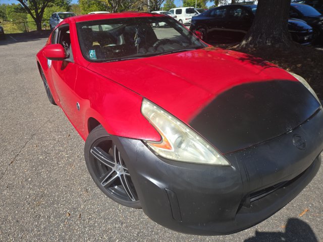 Used 2013 Nissan 370Z Coupe RWD image 7