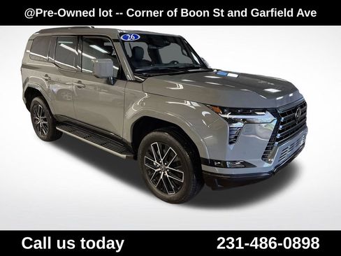 Used 2026 Lexus GX 550 w/ Accessory Package (2T) AWD/4WD image 7