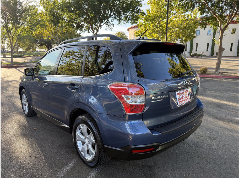 Used 2014 Subaru Forester 2.5i Touring AWD/4WD image 3