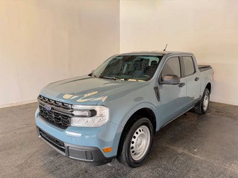 Used 2022 Ford Maverick XL w/ Equipment Group 100A Standard AWD/4WD image 2