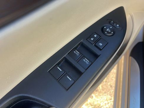 Used 2014 Honda Accord EX-L image 23