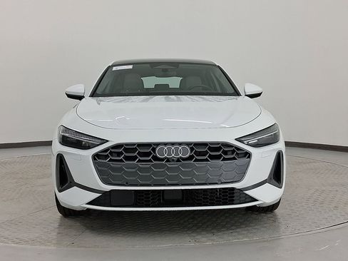 Used 2025 Audi A5 2.0T Premium Plus w/ Premium Plus image 6